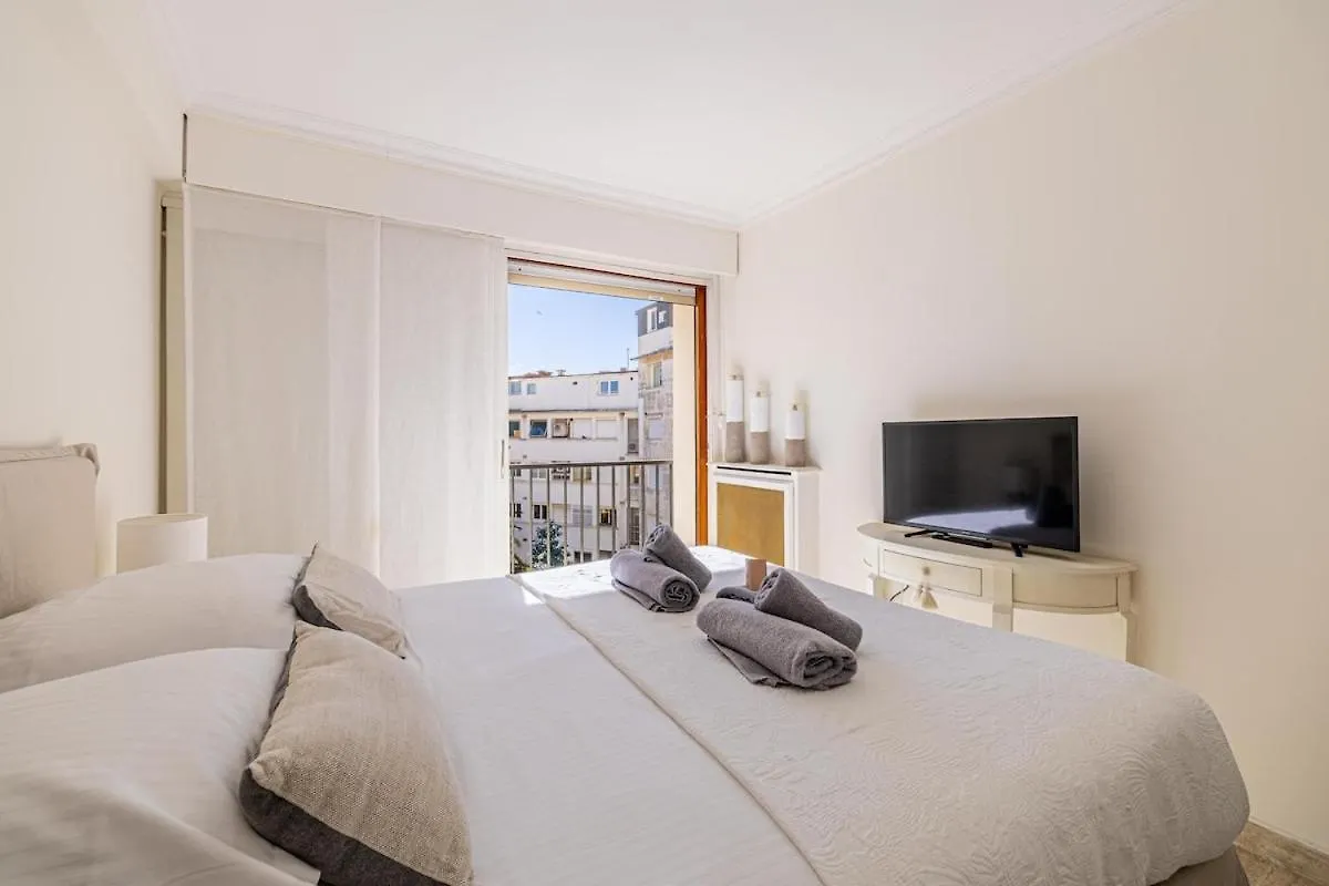 Apartment Palm Beach, Sea View Apartment, 100M From Beaches Cannes France