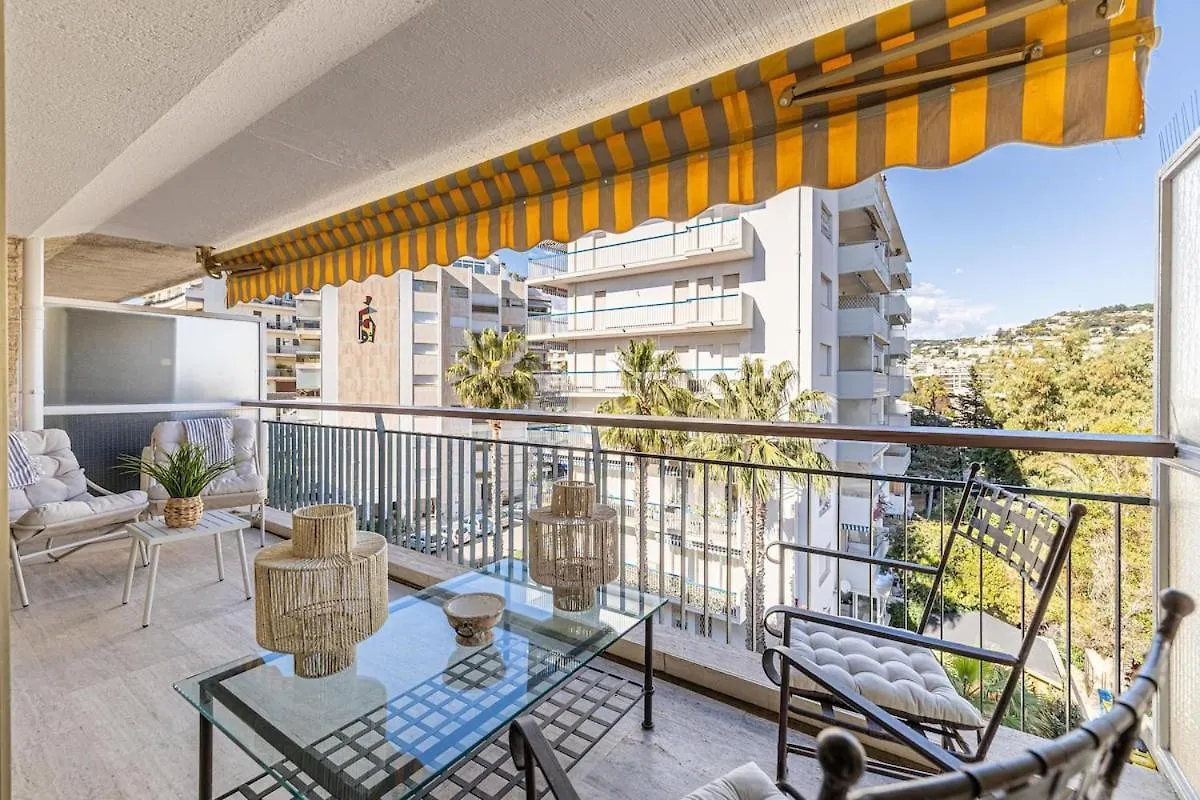 Palm Beach, Sea View Apartment, 100M From Beaches Cannes Apartment